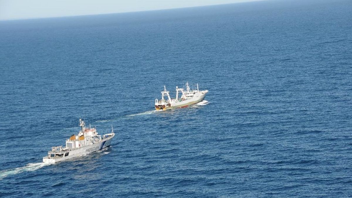Buques de bandera extranjera fueron capturados en lo que va del año. Realizaban tareas de pesca ilegal en la Zona Económica Exclusiva (ZEE) en el sur argentino. 