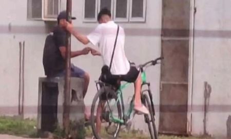 La banda vendía drogas por redes sociales y cobraba por mercado pago, con participación de buhitos y soldaditos. La banda vendía drogas por redes sociales y cobraba por mercado pago, con participación de buhitos y soldaditos.