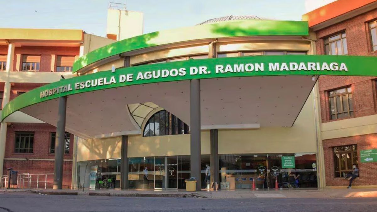 La v&iacute;ctima permanece internada en el Hospital Madariaga, donde confirmaron que la lesi&oacute;n le provoc&oacute; da&ntilde;o funcional permanente.