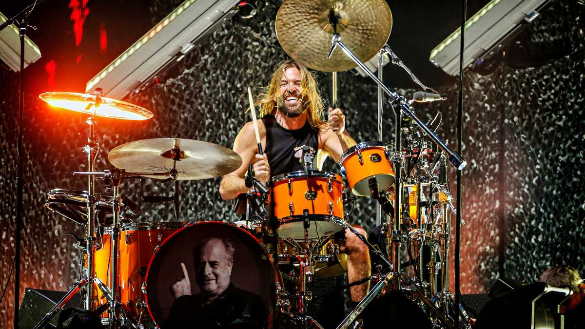 Foo Fighters realizará conciertos en Londres y Los Ángeles en homenaje al baterista Taylor Hawkins.