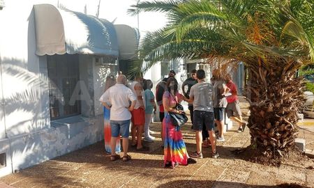 Esa situación la padecen los vecinos de Barrio Guadalupe, quienes aseguran que “ya es una cuestión de vida o muerte”. Esa situación la padecen los vecinos de Barrio Guadalupe, quienes aseguran que “ya es una cuestión de vida o muerte”.