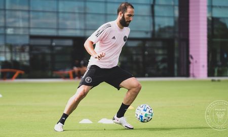 A sus 32 años, el Pipita Higuaín admite que se siente un futbolista completo y tiene ganas de mostrar sus condicones en la MLS. A sus 32 años, el Pipita Higuaín admite que se siente un futbolista completo y tiene ganas de mostrar sus condicones en la MLS.