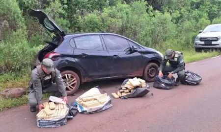 Gendarmería Nacional secuestró más de 100 kilos de marihuana. Gendarmería Nacional secuestró más de 100 kilos de marihuana.