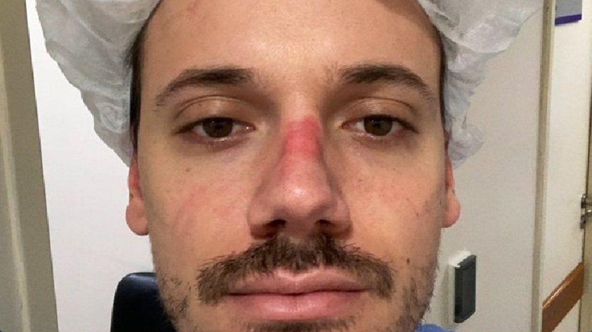 El personal de la salud hizo un fuerte descargo en las redes sociales luego de que el presidente afirmara que se relajaron.