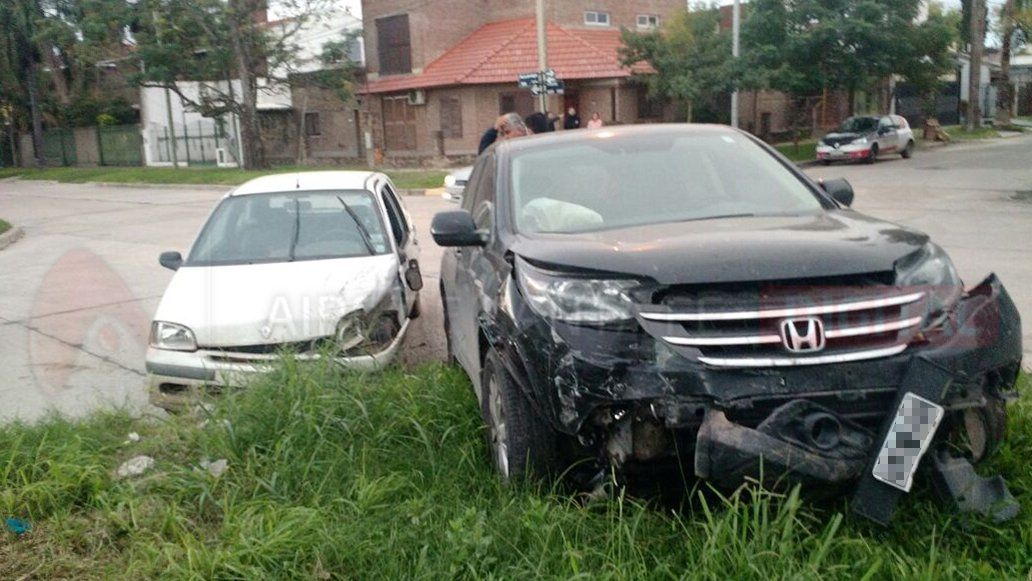 Vecinos de Guadalupe Oeste preocupados por los reiterados choques