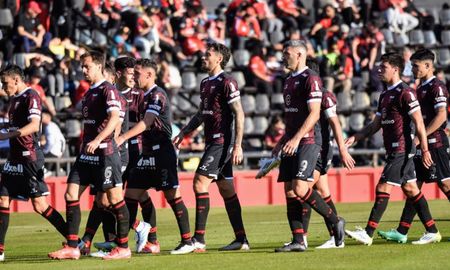 Colón vs Agropecuario por la fecha 26 de la Primera Nacional. Colón vs Agropecuario por la fecha 26 de la Primera Nacional.