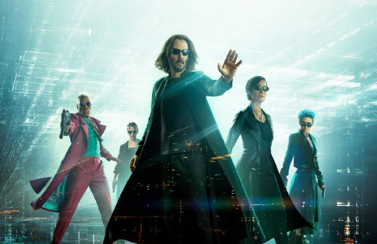 Keanu Reeves est&aacute; de vuelta y con uno de sus m&aacute;s ic&oacute;nicos personajes en The Matrix Resurrections.