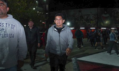 Se conocieron los tres partidos confirmados que tiene Colón para el Pulga Rodríguez Se conocieron los tres partidos confirmados que tiene Colón para el Pulga Rodríguez