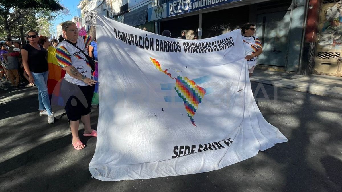 La concentración se hizo a las 17, en la Plaza del Soldado, y se desplazó hasta la Plaza de Mayo. La concentración se hizo a las 17, en la Plaza del Soldado, y se desplazó hasta la Plaza de Mayo.