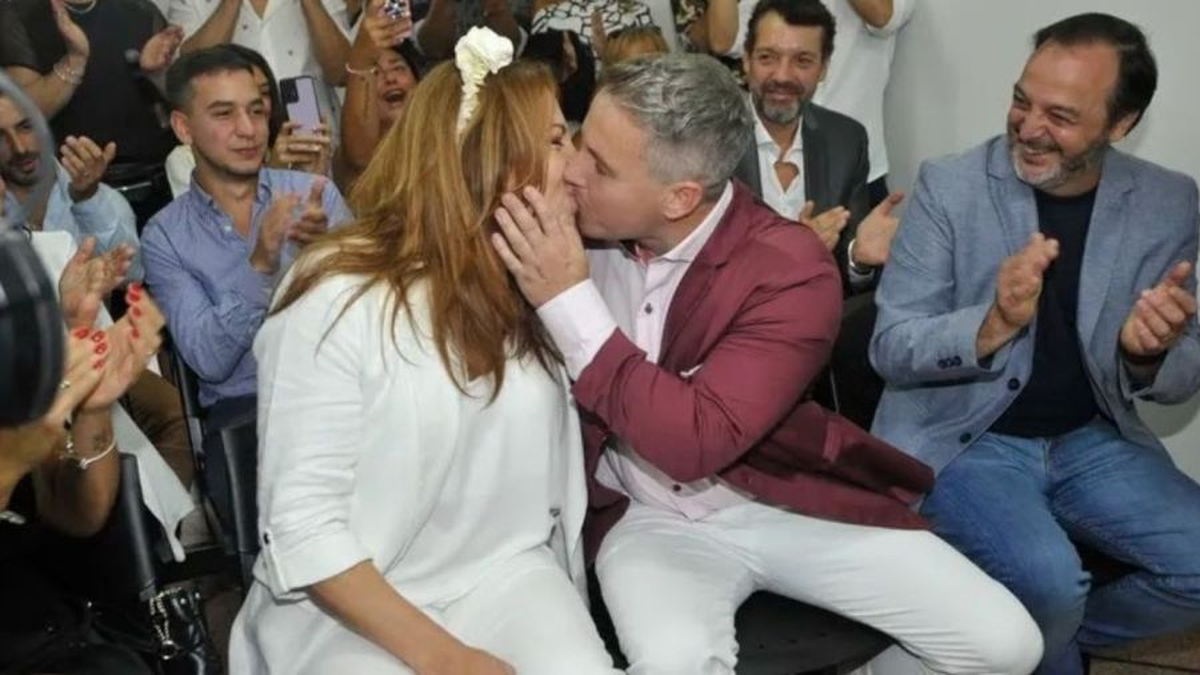 Lizy Tagliani y Sebastián Nebot recién casados (vía: redes)