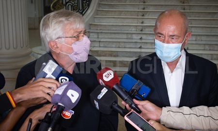 Tanto ATE como Upcn consideran que la oferta presentada este jueves por el gobierno es claramente insuficiente y que no amerita ser transmitida a los afiliados. Tanto ATE como Upcn consideran que la oferta presentada este jueves por el gobierno es claramente insuficiente y que no amerita ser transmitida a los afiliados.
