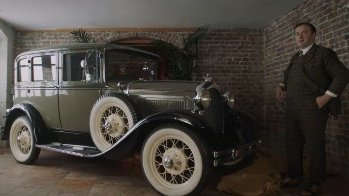 La serie muestra y profundiza los poderíos de la industria automotriz.