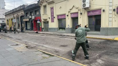 La Municipalidad de Santa Fe extendió los trabajos de bacheo en el microcentro hasta este viernes