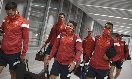 El plantel de Independiente ya fue liberado tras el periplo complicado que atravesó en Brasil. El plantel de Independiente ya fue liberado tras el periplo complicado que atravesó en Brasil.