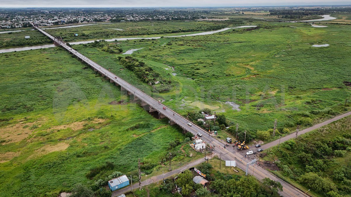 El nuevo puente estará paralelo al Carretero. El nuevo puente estará paralelo al Carretero.