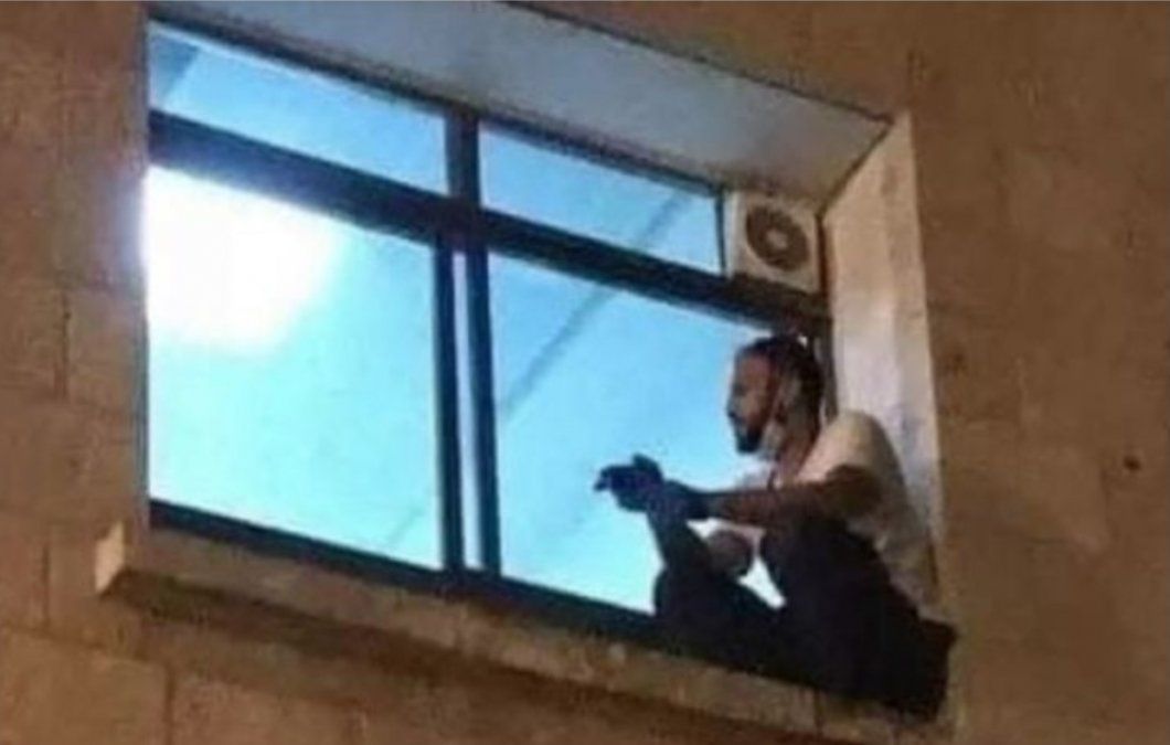 &nbsp; Todos los d&iacute;as visitaba a su madre trepando a la ventana del hospital&nbsp;ya que no le permit&iacute;an ingresar.