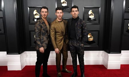 Un miembro de los Jonas Brothers reveló su batalla secreta contra el cáncer: Empezó a crecer Un miembro de los Jonas Brothers reveló su batalla secreta contra el cáncer: Empezó a crecer