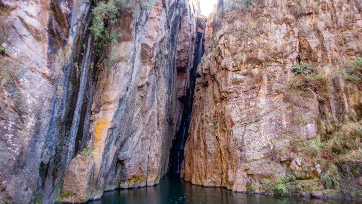 Los senderos y las pozas naturales de Las Chacras se consolidan como una experiencia clave del turismo en San Luis.