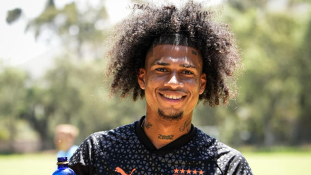 Luto en el fútbol: murió el jugador Marco Angulo luego de estar internado más de un mes