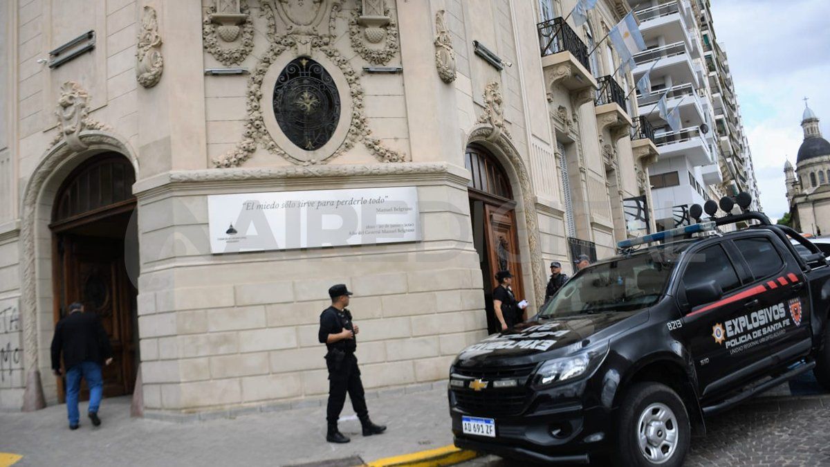 Se activó el protocolo y los edificios fueron desalojados.