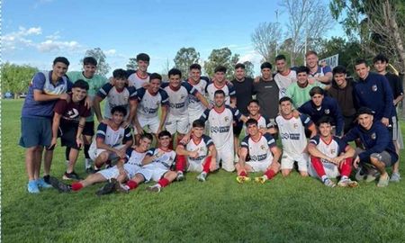 Ateneo Inmaculada ganó el único partido del sábado. Foto: Ateneo. Ateneo Inmaculada ganó el único partido del sábado. Foto: Ateneo.