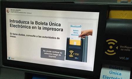 El gobierno porteño anunció que no usará el voto electrónico en las generales del mes de octubre. El gobierno porteño anunció que no usará el voto electrónico en las generales del mes de octubre.