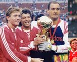 a 25 anos de la final mas argentina en japon: la historica victoria de independiente sobre velez a 25 anos de la final mas argentina en japon: la historica victoria de independiente sobre velez