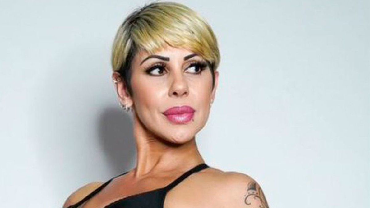 Mónica Farro llegó tarde a LAM y no la dejaron pasar.