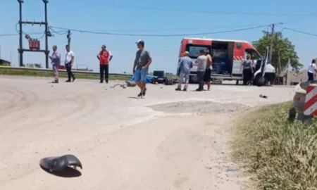 Una mujer que iba a bordo de una moto murió en la ruta nacional 34 tras ser atropellada por un camión. Una mujer que iba a bordo de una moto murió en la ruta nacional 34 tras ser atropellada por un camión.