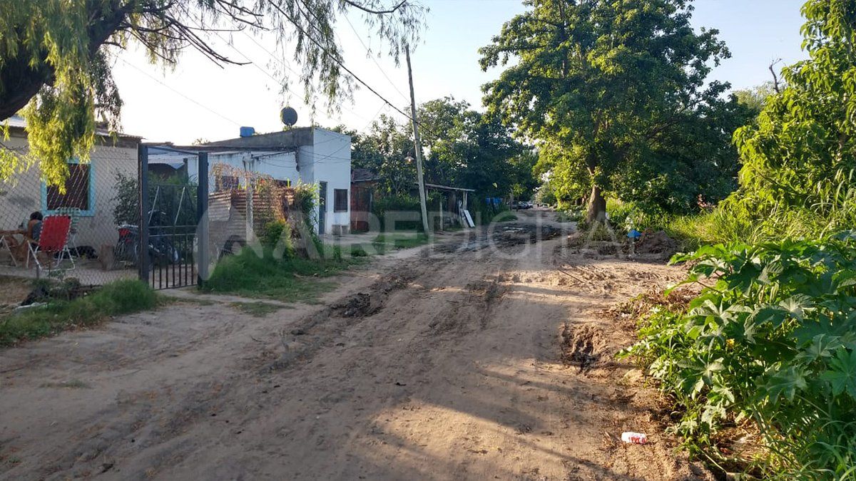 La familia de Emilia pide colaboración para poder encontrar a la menor.