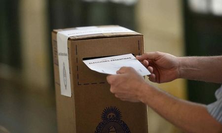 Misione vota este domingo, en medio de la pandemia de covid. Será el primer ejemplo de lo que puede suceder a nivel sanitario en el país. Misione vota este domingo, en medio de la pandemia de covid. Será el primer ejemplo de lo que puede suceder a nivel sanitario en el país.