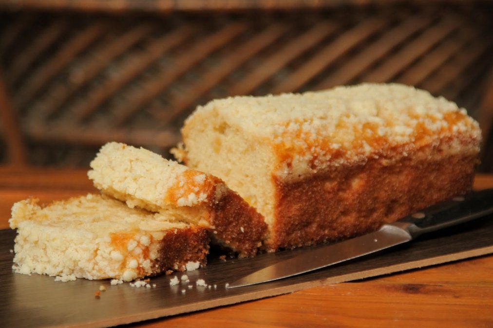 Bud&iacute;n de manzana para la merienda.