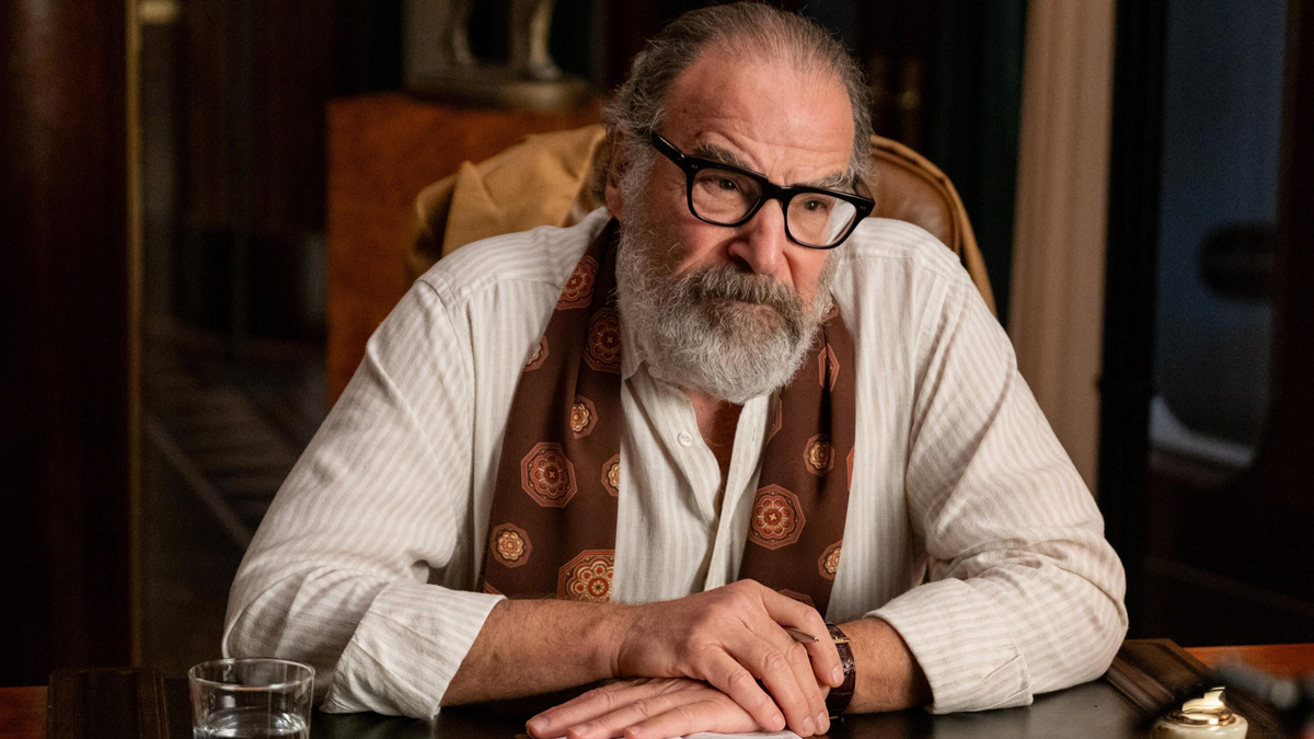 Mandy Patinkin en la piel del detective Rufus Cotesworth. Mandy Patinkin en la piel del detective Rufus Cotesworth.