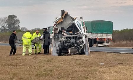 Accidente fatal en la autopista Santa Fe- Rosario Accidente fatal en la autopista Santa Fe- Rosario