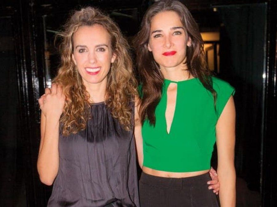 Juana Viale y Victoria Césperes coincidieron en un intensivo de teatro.