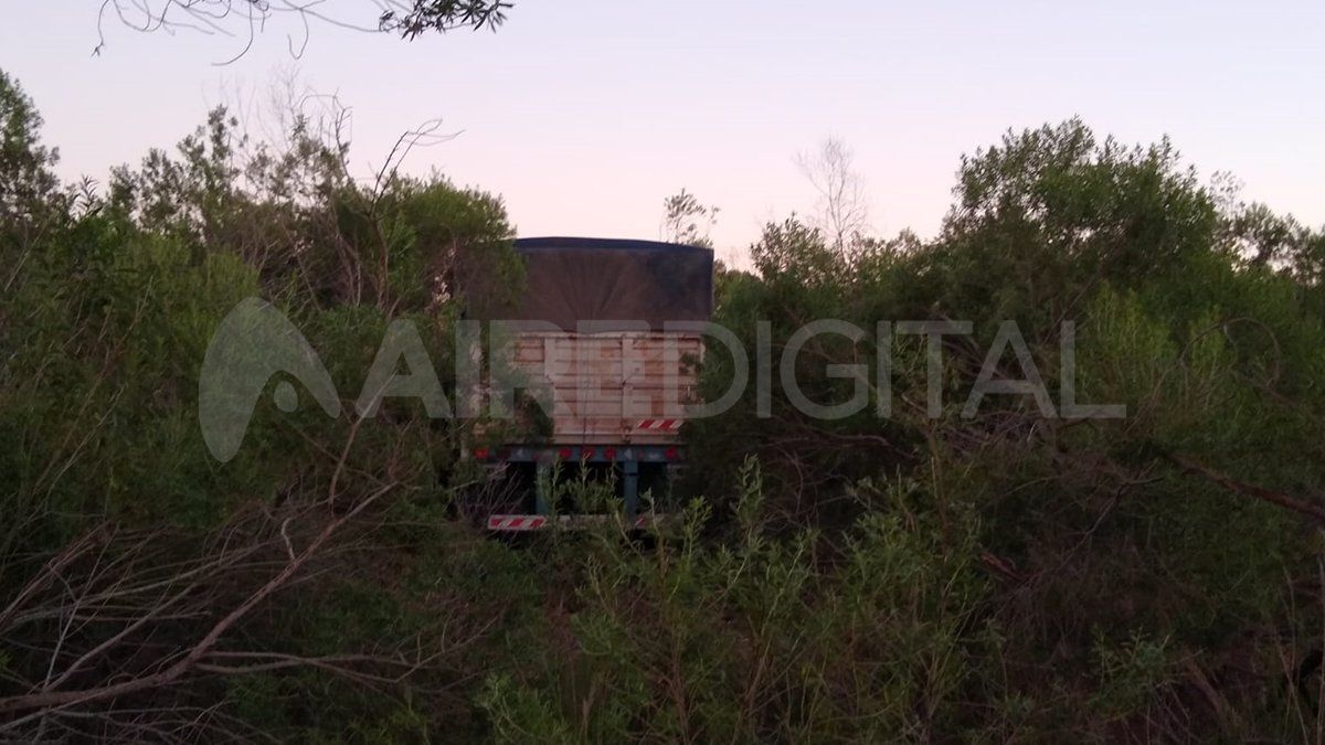 Así quedó el camión producto del siniestro.
