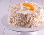 La torta chajá fue creada en 1927 por Orlando Castellano, un pastelero de Paysandú, Uruguay. La torta chajá fue creada en 1927 por Orlando Castellano, un pastelero de Paysandú, Uruguay.