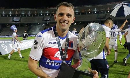 montillo se despidio de tigre y explico su partida a chile montillo se despidio de tigre y explico su partida a chile