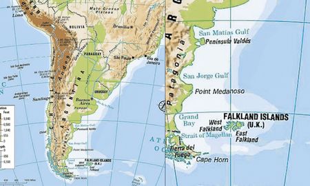 En el material educativo se llama a las Islas Malvinas como Falkland Islands, tal como las llaman los ingleses. En el material educativo se llama a las Islas Malvinas como Falkland Islands, tal como las llaman los ingleses.
