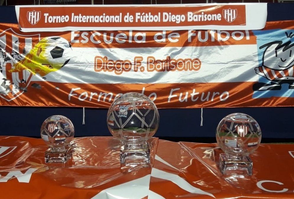 Finalizó el Torneo Internacional Infantil “Diego Barisone”