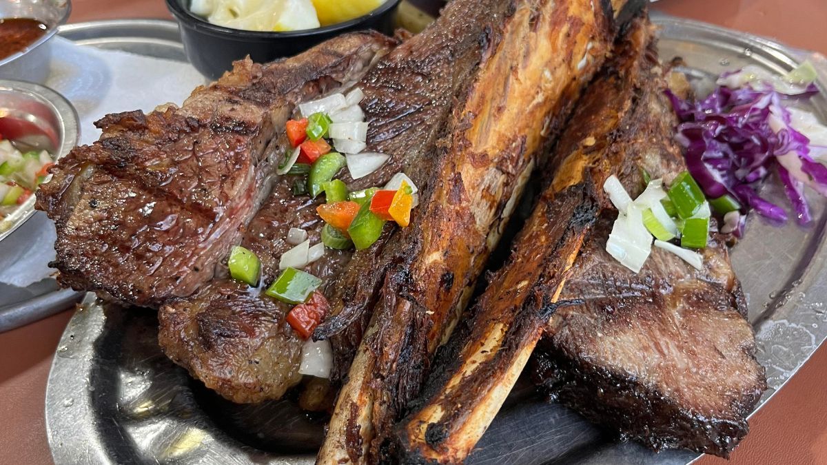 El asado ancho de El Ferroviario. El asado ancho de El Ferroviario.