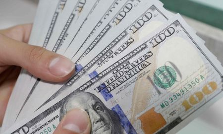 el dolar comenzo la semana con un leve aumento: cerro en $63,07 el dolar comenzo la semana con un leve aumento: cerro en $63,07