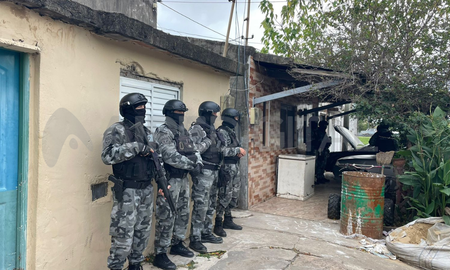 Los agentes realizaron 11 allanamientos en Barranquitas y Las Flores Los agentes realizaron 11 allanamientos en Barranquitas y Las Flores