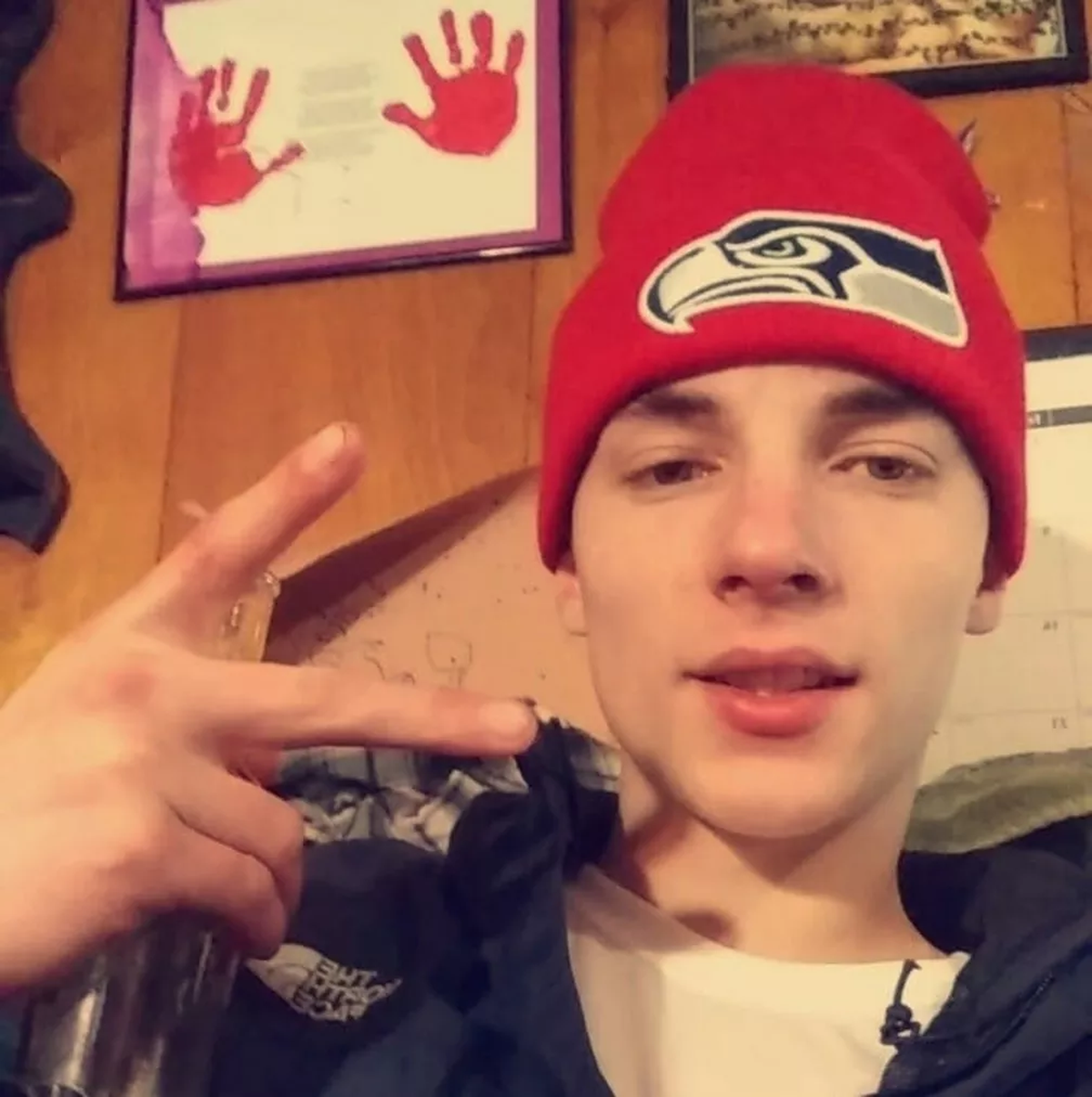 Derrick Byrd de Washington, Estados Unidos, salvó a su sobrina de un incendio.