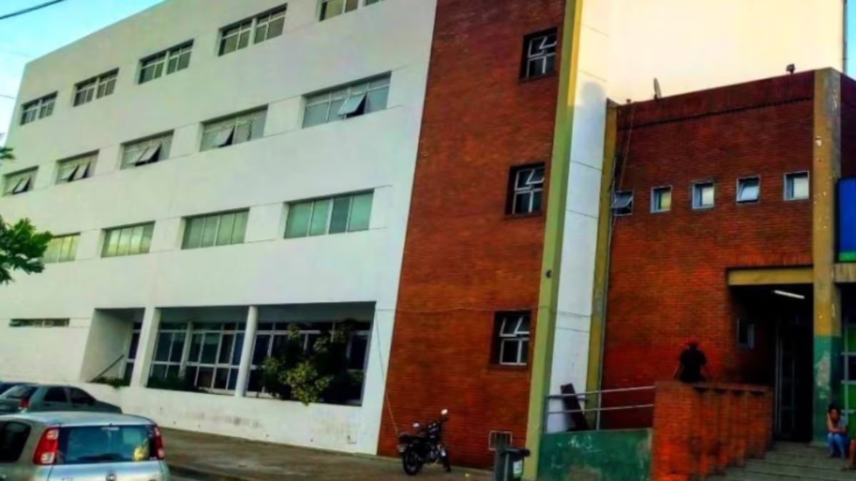 Un hombre intentó degollar a su pareja embarazada en Florencio Varela.
