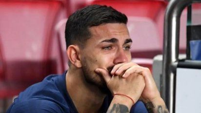 Paredes sufrió un desgarro en el PSG y es duda para la próxima fecha de Eliminatorias