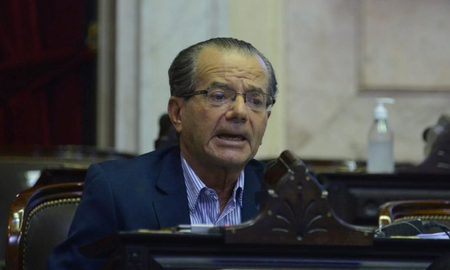 Comentarios sexistas en plena sesión de Diputados: acusan al chaqueño Gerardo Cipolini y él culpa a la “tecnología” Comentarios sexistas en plena sesión de Diputados: acusan al chaqueño Gerardo Cipolini y él culpa a la “tecnología”