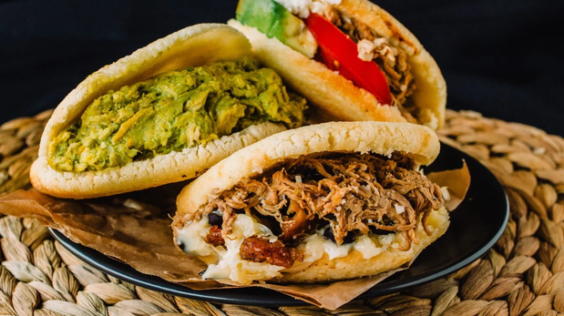 Cómo cocinar arepas de pollo en pocos y simples pasos