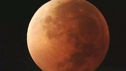 La Luna no se ver&aacute; rosada, pero se le llama as&iacute; por una caracter&iacute;stica especial del hemisferio norte, en donde empieza la primavera.