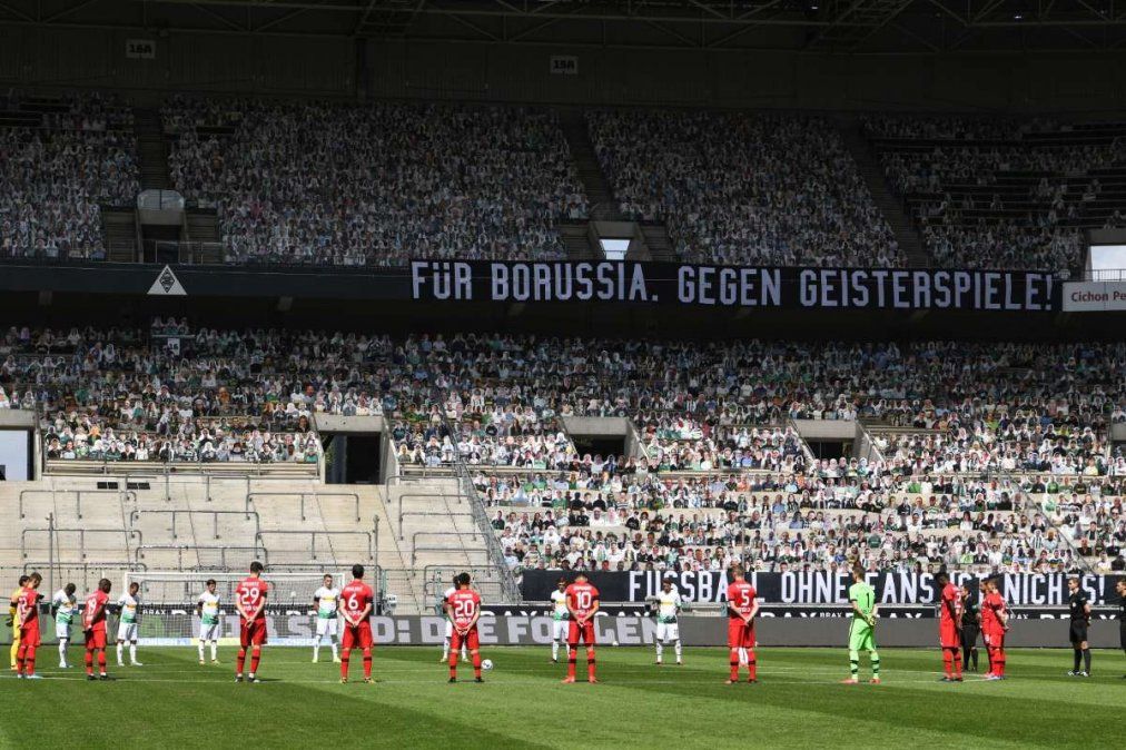 La Bundesliga planifica llenar los estadios de manera paulatina con ciertas restricciones.